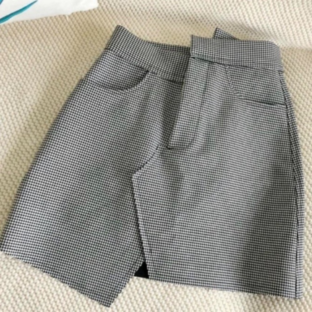 asymmetrical high waisted checkered black and white skirt